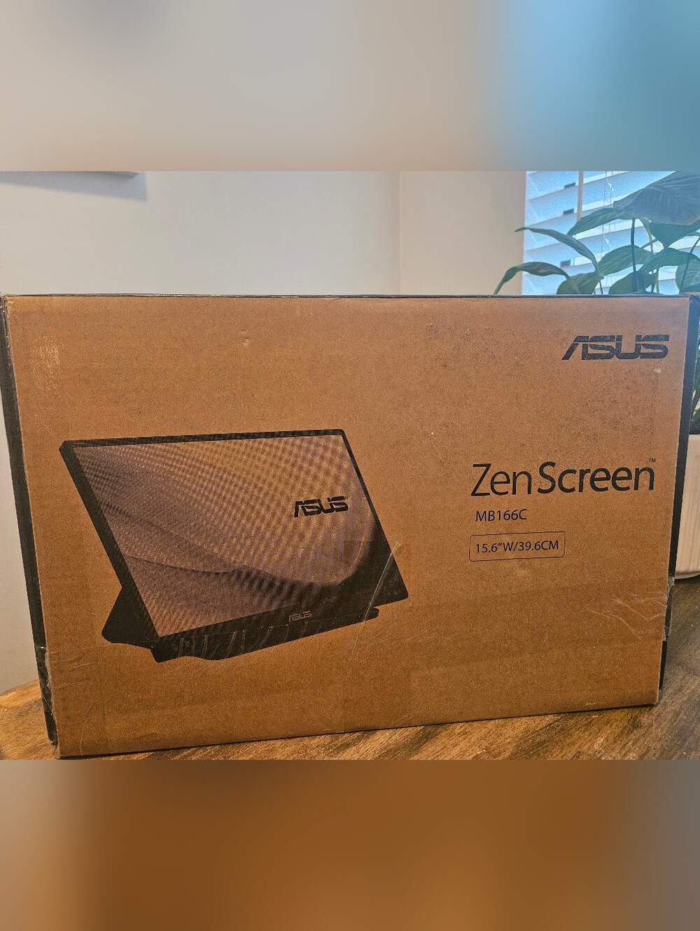 ASUS ZenScreen 15.6" MB166C Portable Monitor